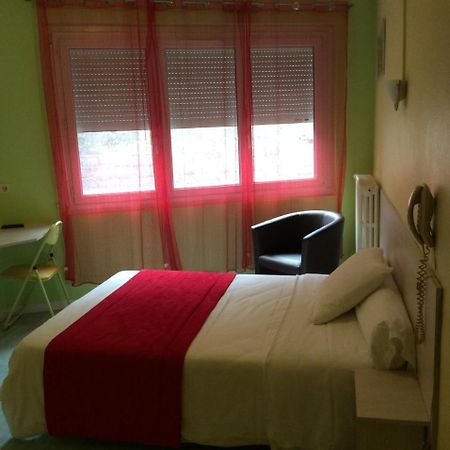 Hotel Bressan Du Xx° Siecle Μπουργκ-αν-Μπρες Εξωτερικό φωτογραφία