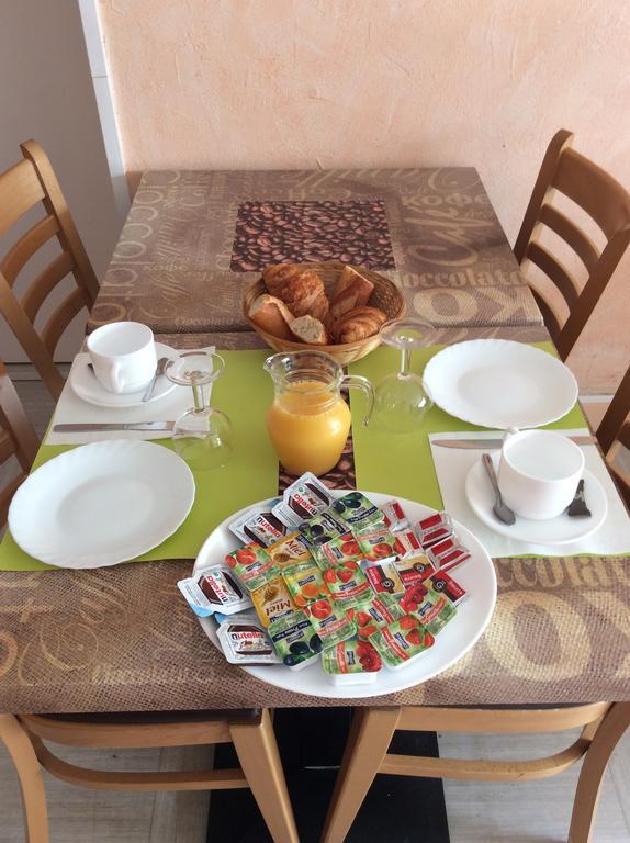 Hotel Bressan Du Xx° Siecle Μπουργκ-αν-Μπρες Εξωτερικό φωτογραφία
