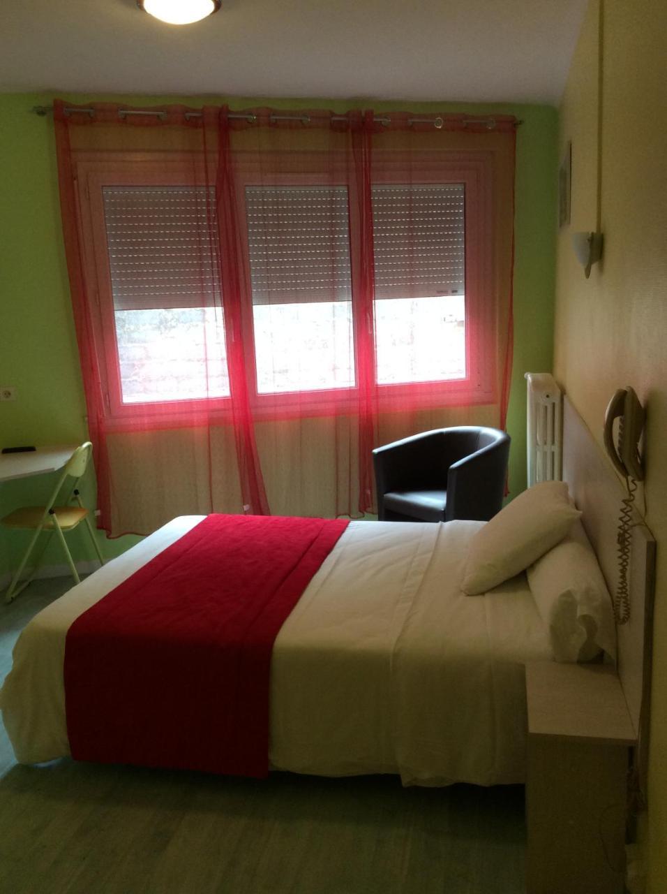 Hotel Bressan Du Xx° Siecle Μπουργκ-αν-Μπρες Εξωτερικό φωτογραφία